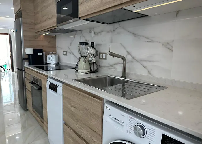 Bamboo Chic * بلايا ديل إنغلز